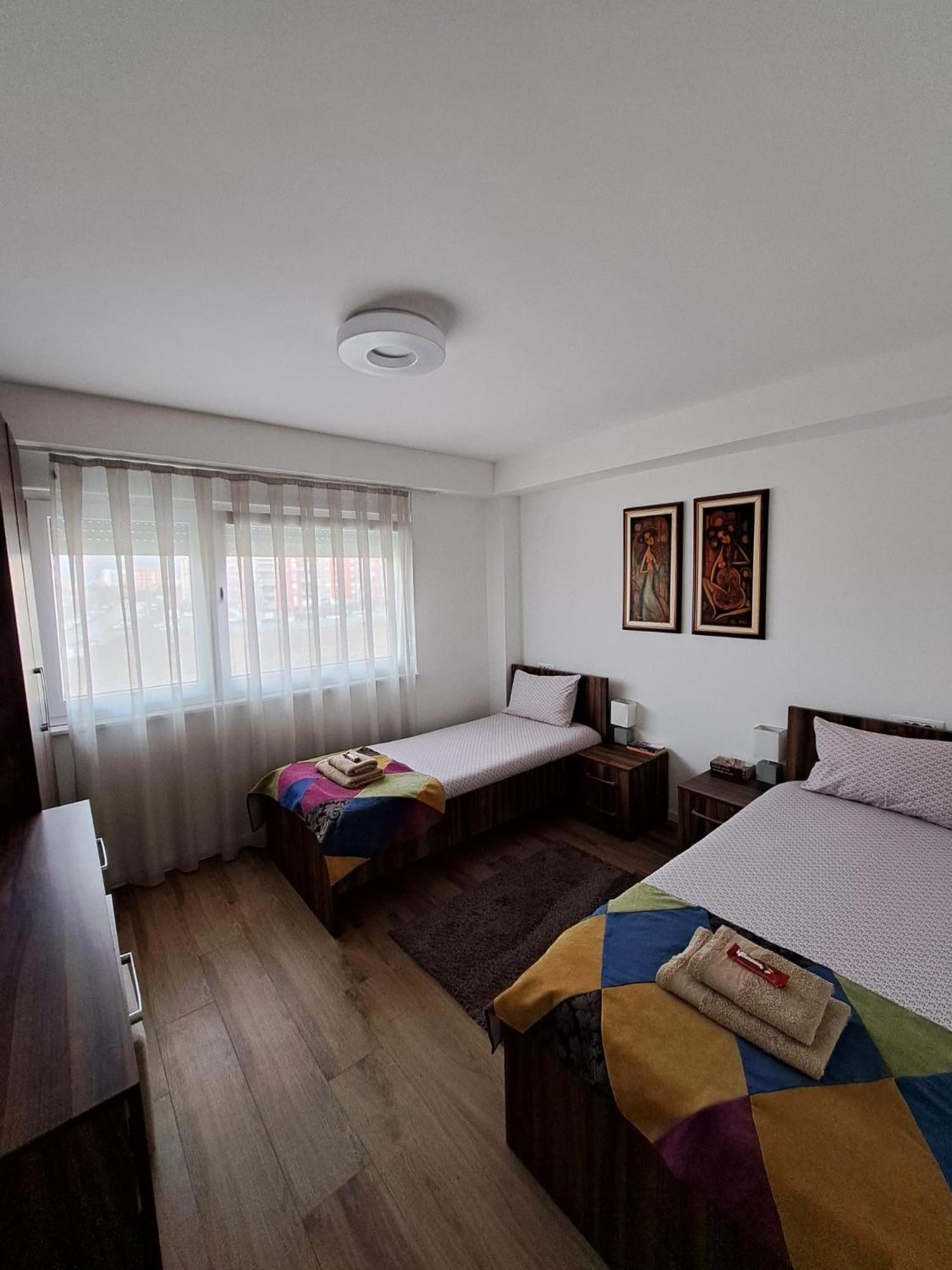 Foxxy Luxury Apartments Skopje Luaran gambar